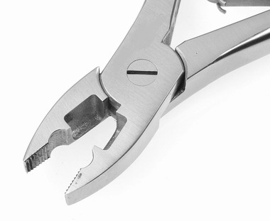 tl_files/products/Wire twister forcept D_380.JPG